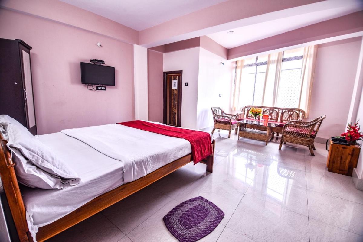 Hotel Aashiyana كاليمبونج المظهر الخارجي الصورة