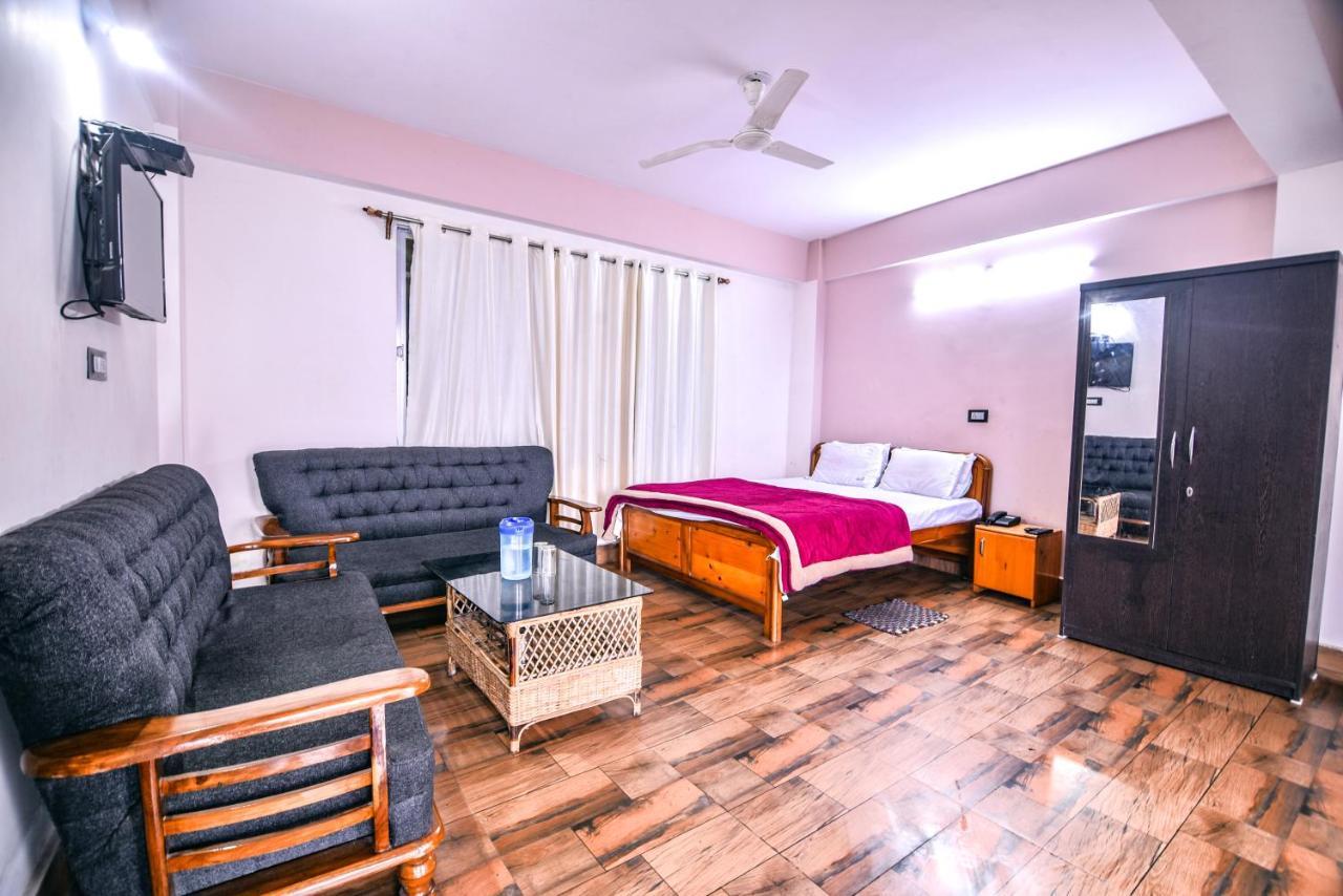 Hotel Aashiyana كاليمبونج المظهر الخارجي الصورة